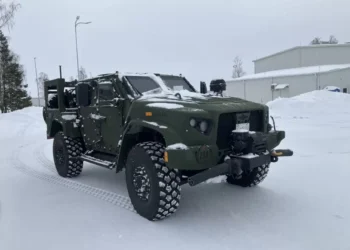 Šarvuotieji visureigiai JLTV