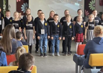 Mokslinis smalsumas sukvietė pradinukus į respublikinę konferenciją Kalvarijos sav. Jungėnų pagrindinėje mokykloje