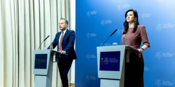 Susisiekimo ministras Juras Taminskas ir Ministrė Pirmininkė Inga Ruginienė