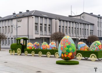 Velykų laukimas prasidėjo: margučius atvežė linksmas traukinukas