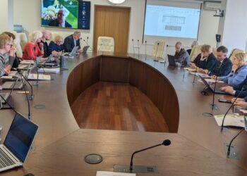 Negaunantiems paskolų bankuose pagalbos ranką išties valstybė