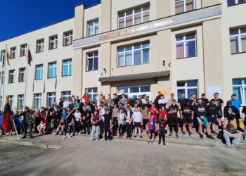 Kazlų Rūdoje Kovo 11-oji paminėta tradiciniu bėgimu „Tiltas iš praeities į dabartį“
