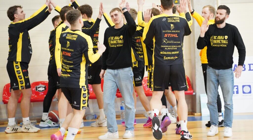 Dvigubo savaitgalio metu Kazlų Rūdos „Ataka“-Danilus nukovė VDU ekipą, tačiau patyrė pralaimėjimą Raseiniuose