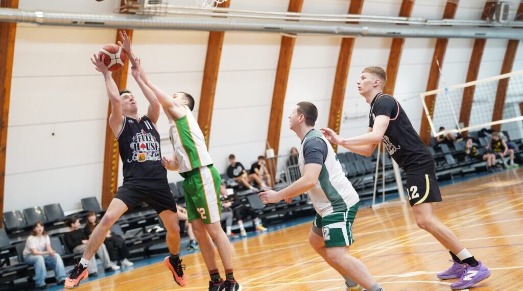 Kazlų Rūdos 3×3 krepšinio pirmenybių reguliarųjį sezoną laimėjo „Full House“ krepšininkai