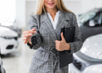 Kaip ilgalaikė automobilių nuoma gali palengvinti kasdienį mobilumą?