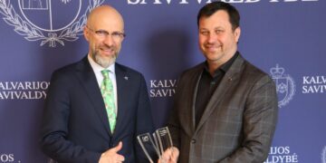 Lietuvos verslo konfederacijos prezidentas Andrius Romanovskis lankėsi Kalvarijoje: padėka už teisingus sprendimus verslui