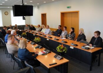 Vilkaviškio rajono savivaldybėje aptartas pasirengimas Moksleivių dainų šventei