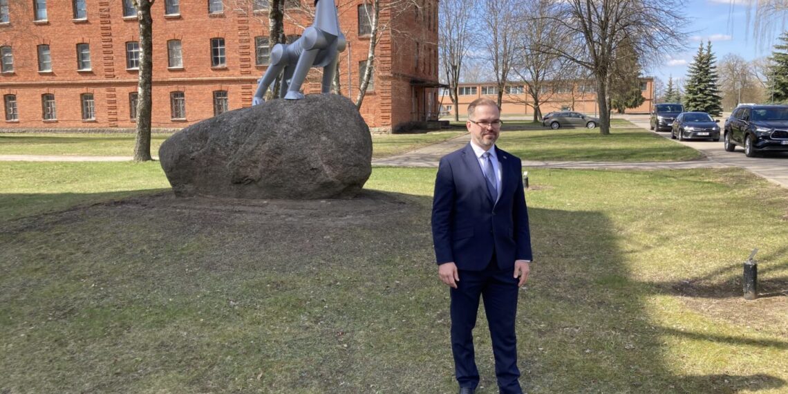 Marijampolėje viešėjo Krašto apsaugos ministras Robertas Kaunas