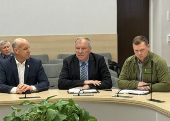 Mėnesinis seniūnų susirinkimas Šakiuose: dėmesys infrastruktūrai ir bendruomenių poreikiams
