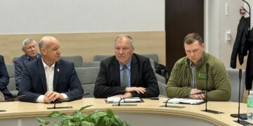 Mėnesinis seniūnų susirinkimas Šakiuose: dėmesys infrastruktūrai ir bendruomenių poreikiams