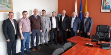 Vilkaviškio rajono savivaldybėje lankėsi Radviliškio rajono savivaldybės atstovai