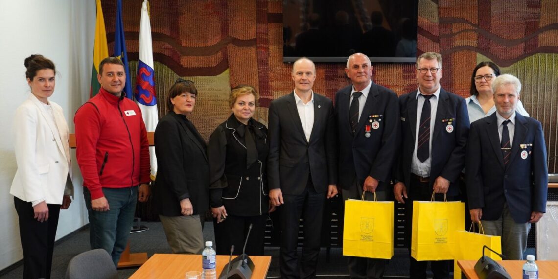 Vilkaviškyje lankėsi garbės pilietis H. Hollekampas ir delegacija iš Vokietijos