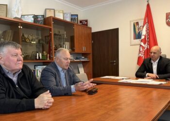 Lukšiečių balsas išgirstas: po gyventojų protesto biodujų jėgainės lagūna bus keliama kitur