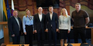 Vilkaviškio rajono savivaldybėje lankėsi LFF prezidentas