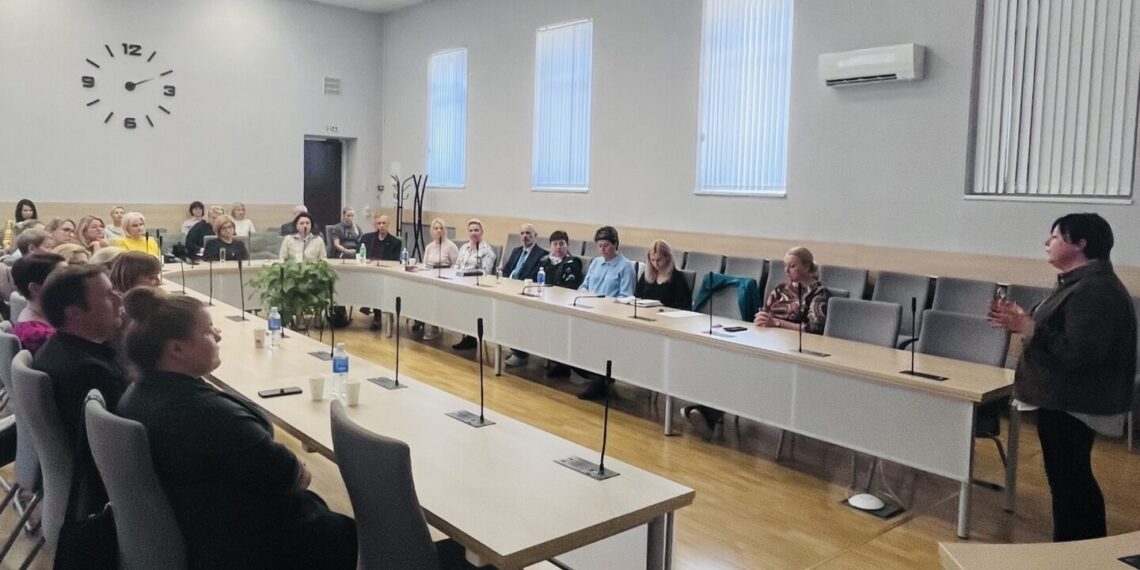 Šakių specialistai aptarė, kaip atpažinti seksualinį smurtą artimoje aplinkoje