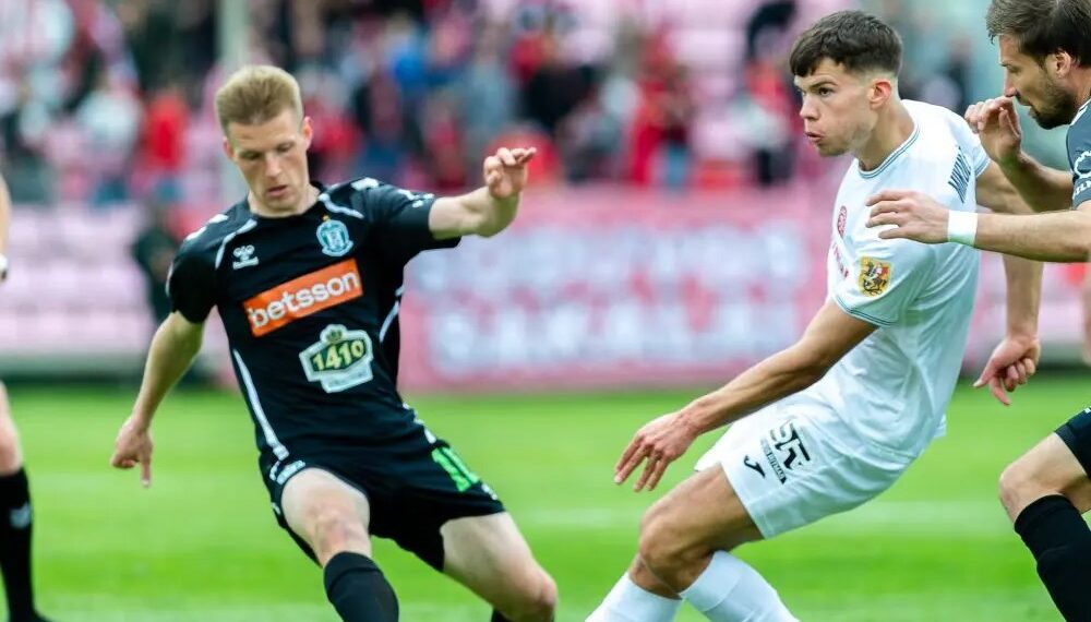 Futbolo šventėje Marijampolėje – „Sūduvos“ ir „Žalgirio“ lygiosios