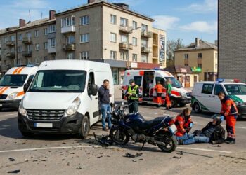 Sekmadienio rytas Kalvarijoje baigėsi avarija: „Honda“ vairuotojas po smūgio atsidūrė ligoninėje