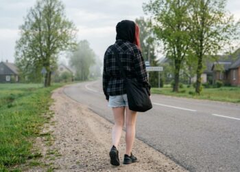 Policija ir artimieji ieško dingusios nepilnametės iš Vilkaviškio rajono