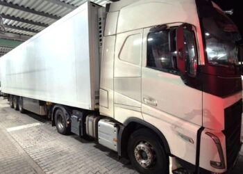 Kilus įtarimui dėl suklastoto VIN, Kybartų pasieniečiai neleido tolimųjų reisų vilkikui sugrįžti į Rusiją