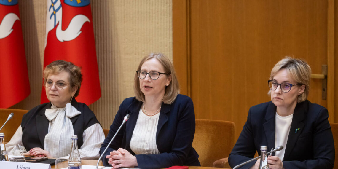 Vilkaviškis – šeimai draugiška savivaldybė: sėkmės receptas pristatytas Seime