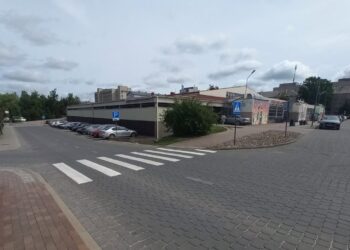 Marijampolėje ieškomas vairuotojas, po susidūrimo su pėsčiuoju pasišalinęs iš įvykio vietos