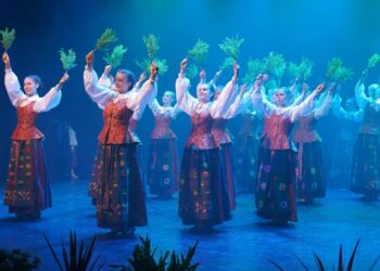 Šokių studija „Šokantys bateliai“ mokslo metus užvėrė įspūdingu koncertu