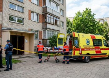 Incidentas Marijampolėje: iš buto į ligoninę pristatytas sužeistas vyras