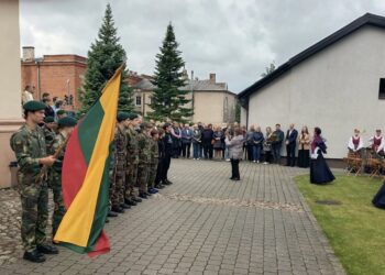 Atmintis gyva: Kalvarijoje ir Jungėnuose jautriai paminėta Gedulo ir vilties diena