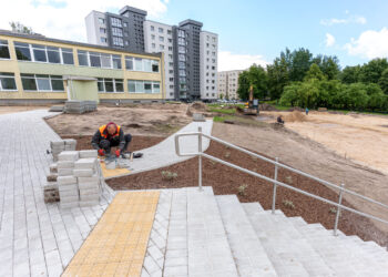 Ugdymo įstaigose vasarą verda darbai