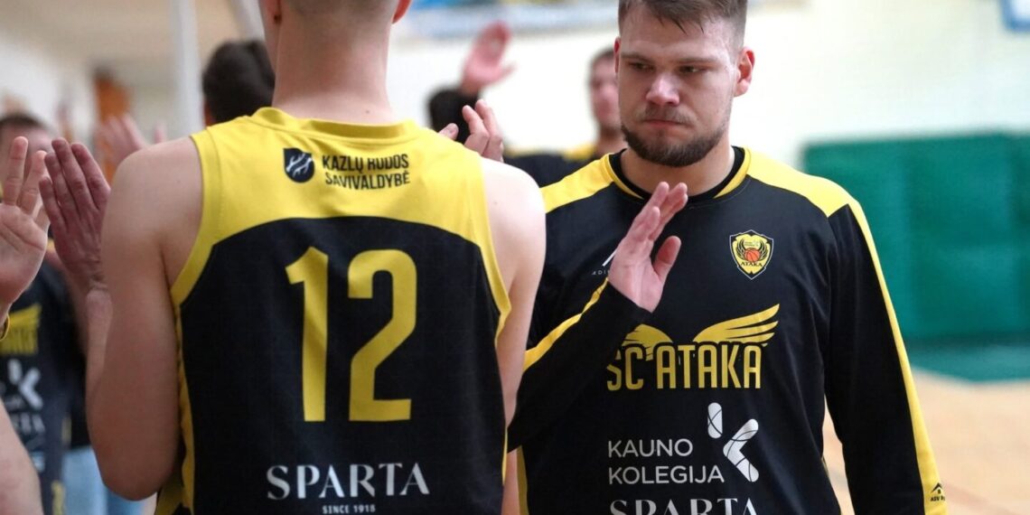Kazlų Rūdos SC „Ataka-Danilus“ išsaugojo komandos puolimo variklį
| rkl.lt nuotr.