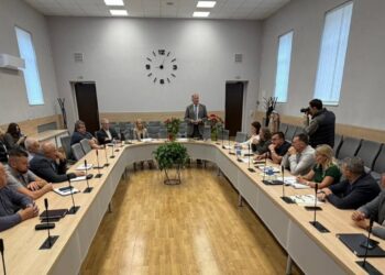 Seniūnų susitikime – ieškomi sprendimai kelių būklei gerinti ir bendradarbiavimui stiprinti