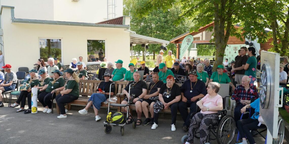 Gudkaimio globos namai šeštą kartą subūrė sportišką bendruomenę
