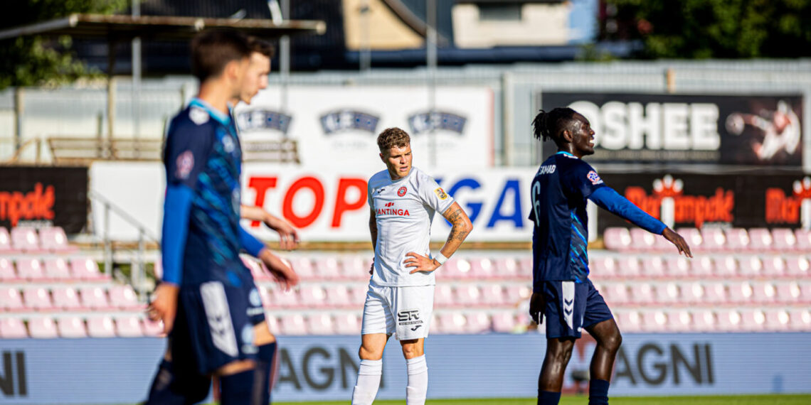 „Sūduva“ sutriuškino „Hegelmann“ futbolininkus